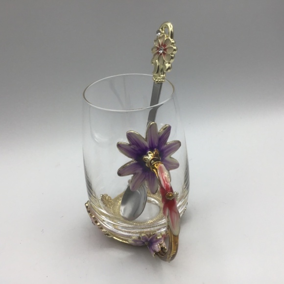 Coffee or Tea Mug Flowers Enamel Clear Glass Mug with Handle and Spoon. - Picture 3 of 6